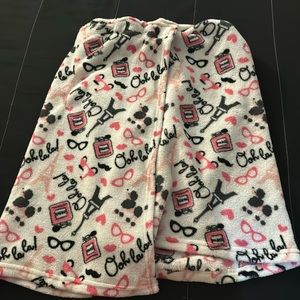 Paris Themed Towel Wrap